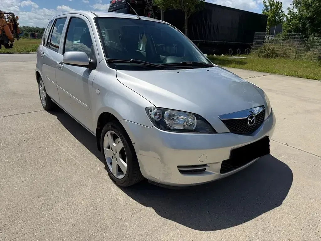 Gebraucht Mazda 2 Active 80 PS (58 kW) 2005 Silber Kleinwagen