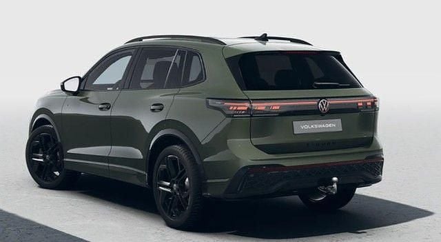 Neu VW Tiguan Style 193 PS (141 kW) 2026 Cipressinogrün metallic SUV