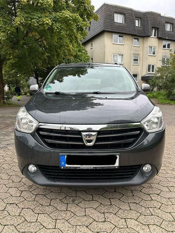 Grau Gebraucht 2015 Dacia Lodgy Van / Kleinbus | 6.500 € (Guter Preis) - Bild 1/4