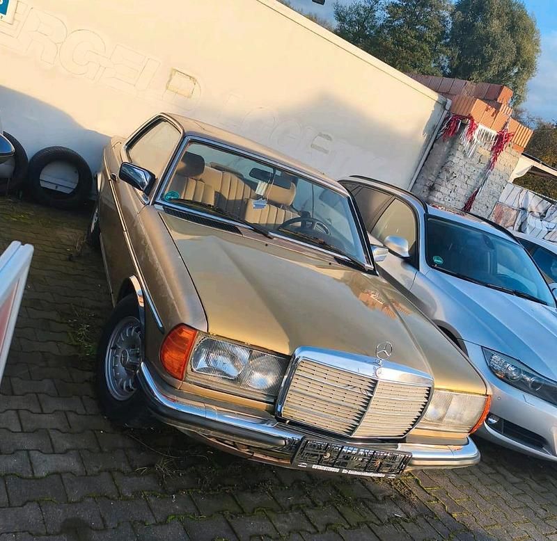 Usata Mercedes 230 1983 Oro Coupé