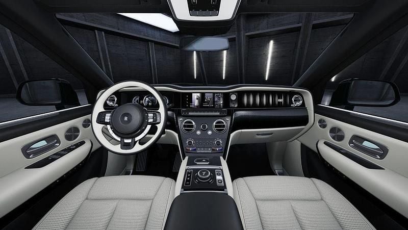 Grün Neu 2026 Rolls Royce Cullinan SUV | 627.130 € (Guter Preis) - Bild 1/4