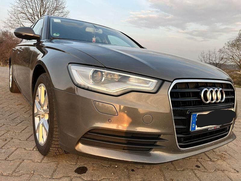 Gebraucht Audi A6 Comfort 177 PS (130 kW) 2013 Grau Kombi