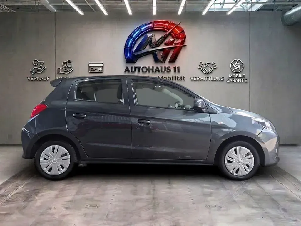 Gebraucht Mitsubishi Space Star Select 71 PS (52 kW) 2023 Grau Kleinwagen