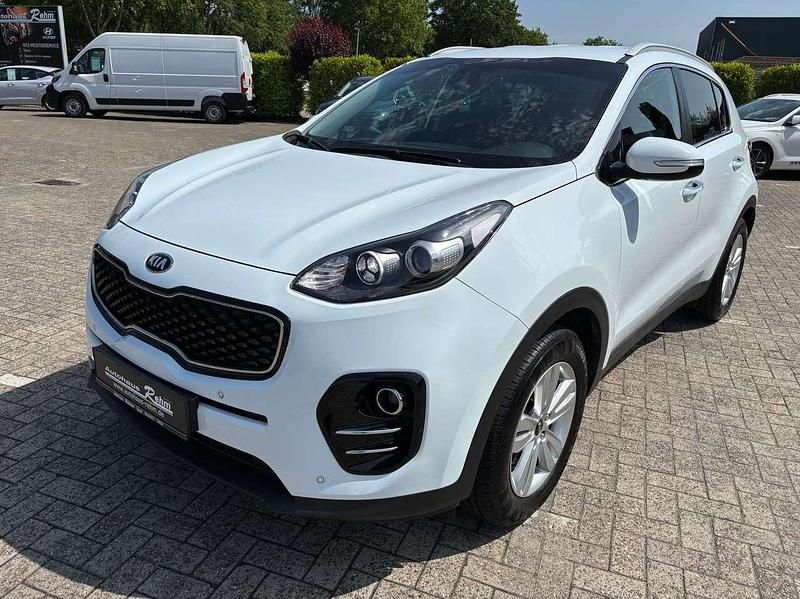 Weiß Gebraucht 2018 Kia Sportage DREAM-TEAM Edition SUV | 17.990 € (Etwas zu teuer) - Bild 1/4