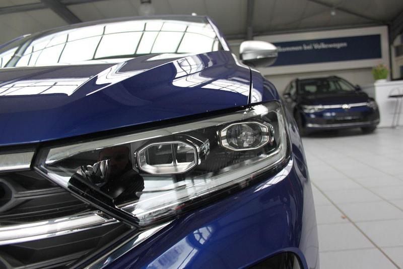 Gebraucht VW T-Roc Beats 300 PS (220 kW) 2023 Blau SUV