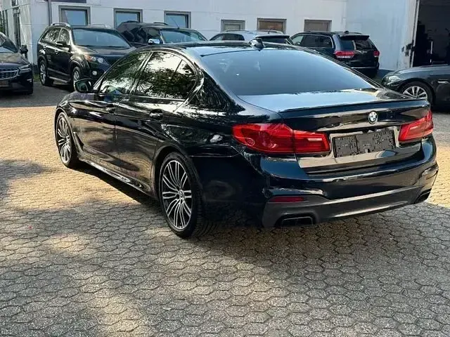 Gebraucht BMW M550 Shadowline 462 PS (339 kW) 2017 Schwarz Limousine