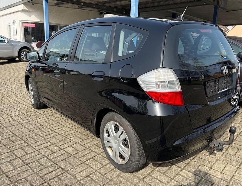 Gebraucht Honda Jazz Trend 90 PS (66 kW) 2010 Schwarz Kleinwagen