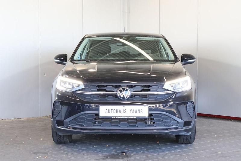 Gebraucht VW Taigo 95 PS (69 kW) 2023 Schwarz SUV