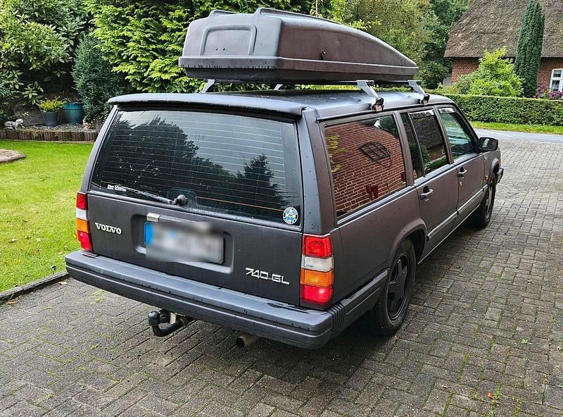 Gebraucht Volvo 740 113 PS (83 kW) 2025 Schwarz Kombi
