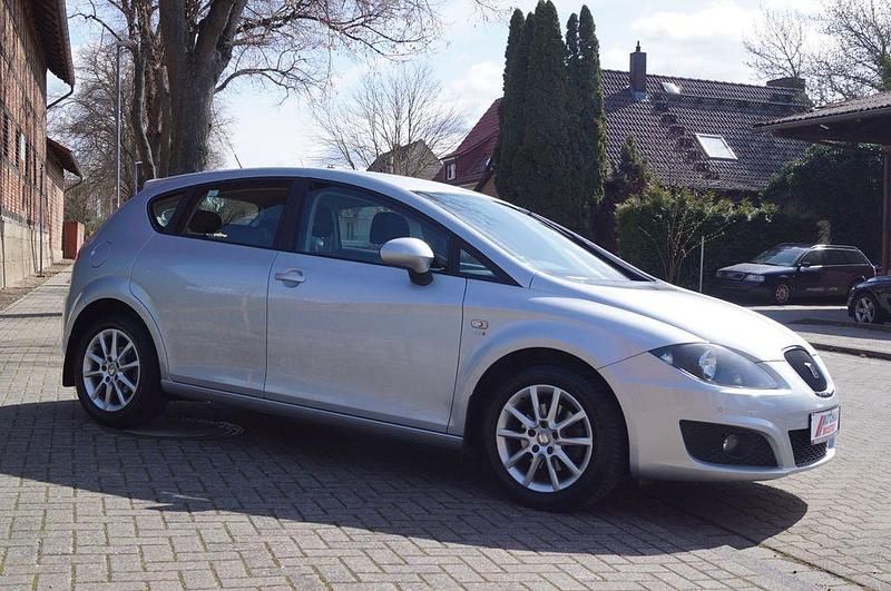 Gebraucht Seat Leon Copa 125 PS (91 kW) 2012 Silber Limousine