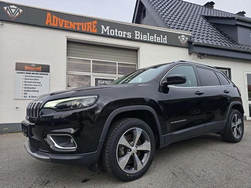 Gebraucht Jeep Cherokee Limited 194 PS (142 kW) 2019 Schwarz SUV