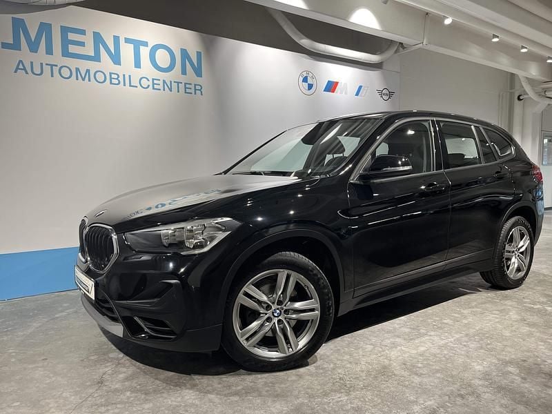 Schwarz Gebraucht 2020 BMW X1 Advantage SUV | 21.490 € (Fairer Preis) - Bild 1/4
