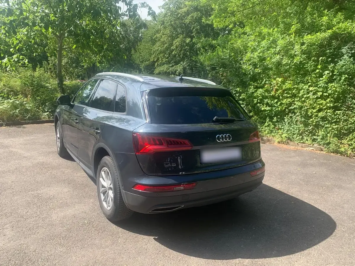 Gebraucht Audi Q5 190 PS (139 kW) 2018 Grau SUV