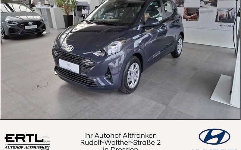 Aurora grey Neu 2025 Hyundai i10 Select Kleinwagen | 16.490 € (Fairer Preis) - Bild 1/4