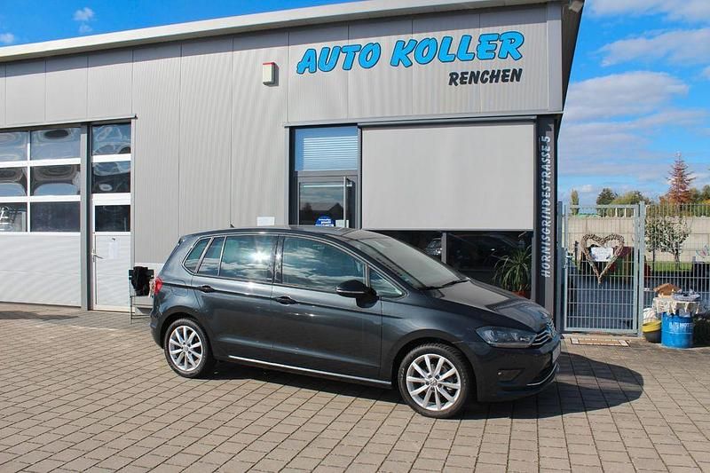 Grau Gebraucht 2016 VW Golf Sportsvan Allstar Van / Kleinbus | 13.500 € (Etwas zu teuer) - Bild 1/4