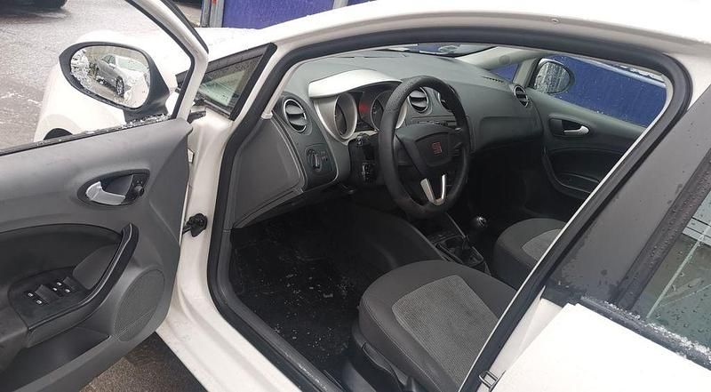 Gebraucht Seat Ibiza Style 105 PS (77 kW) 2012 Weiß Kleinwagen