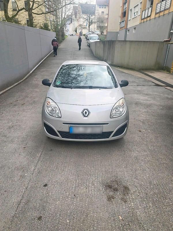 Gebraucht Renault Twingo 58 PS (42 kW) 2008 Silber Kleinwagen