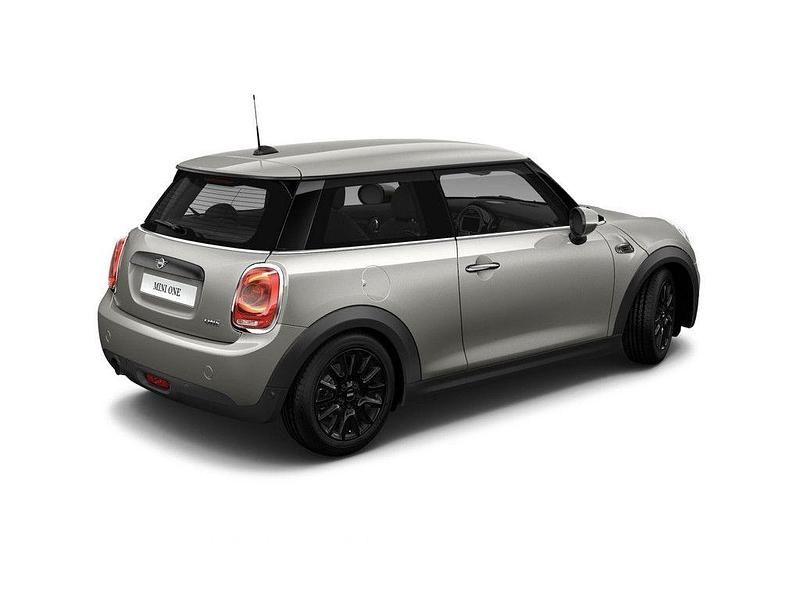 Gebraucht Mini ONE 102 PS (75 kW) 2019 Silber / melting silver (metallic) Kleinwagen
