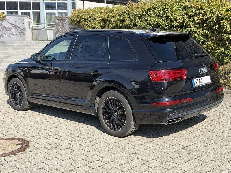 Gebraucht Audi Q7 S-Line 286 PS (210 kW) 2018 Orcaschwarz (metallic) SUV
