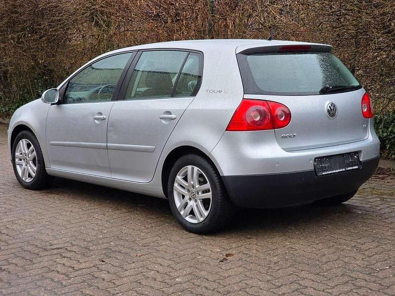 Gebraucht VW Golf V 102 PS (75 kW) 2007 Silber Limousine