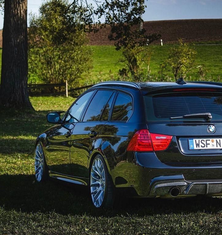 Second-hand BMW 335 Performance 306 CP (225 kW) 2011 Negru Break