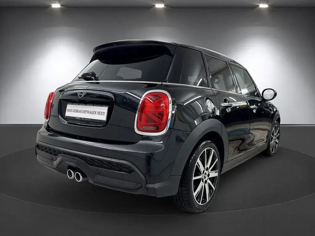 Używany Mini Cooper S 192 KM (141 kW) 2023 Czarny Hatchback