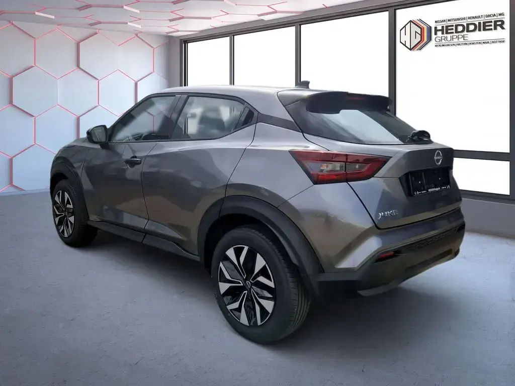 Neu Nissan Juke Acenta 114 PS (83 kW) 2025 Grau SUV