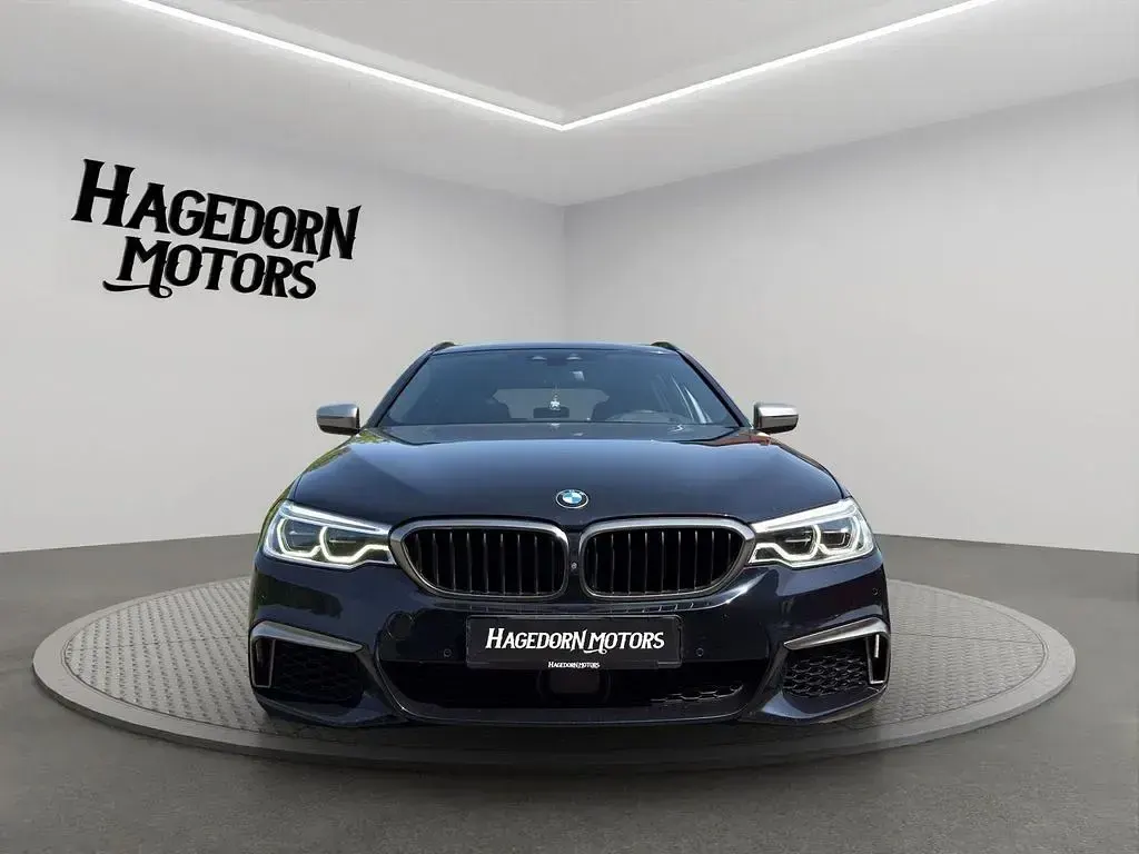 Gebraucht BMW M550 Performance 400 PS (294 kW) 2018 Schwarz Limousine
