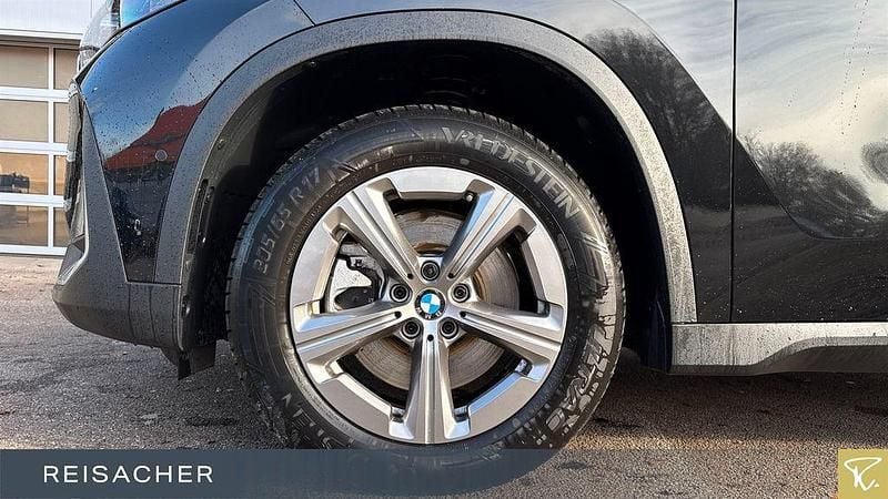 Gebraucht BMW X1 211 PS (155 kW) 2024 Schwarz SUV