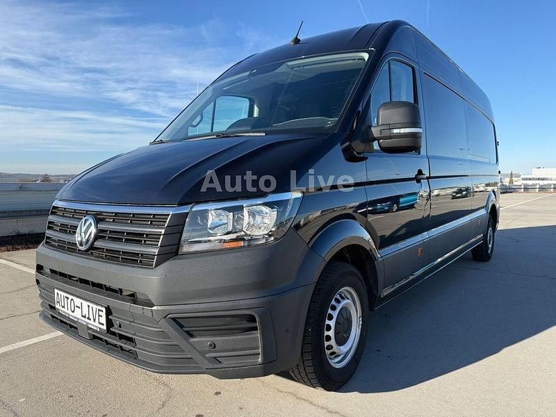 Schwarz Gebraucht 2022 VW Crafter Van | 26.990 € (Guter Preis) - Bild 1/4