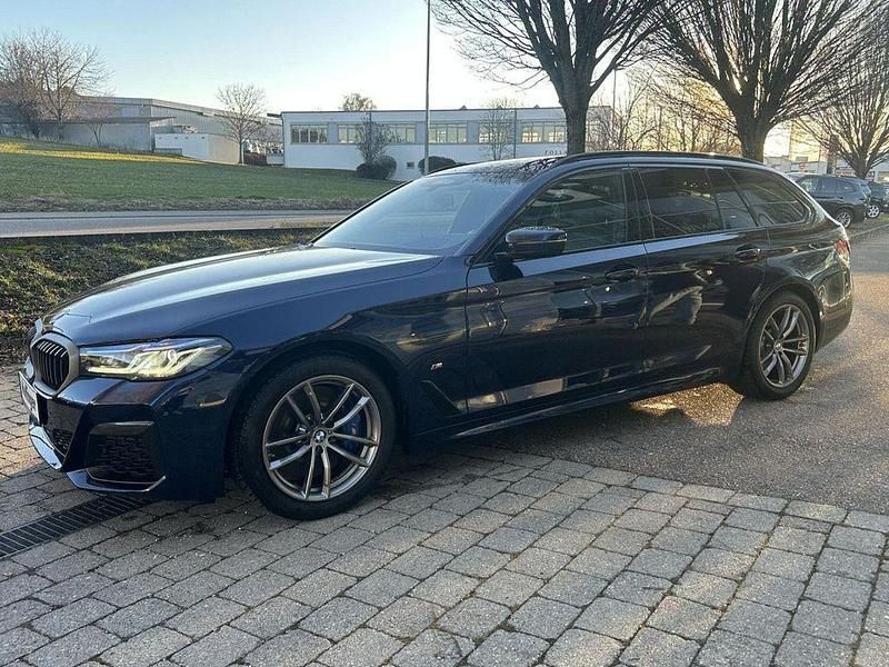 Gebraucht BMW 540 M Sport 340 PS (250 kW) 2021 Blau Limousine