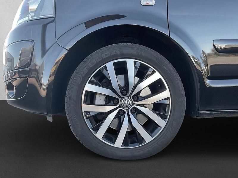Second-hand VW Multivan Comfortline 179 CP (131 kW) 2015 Monovolum