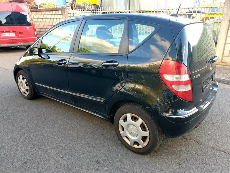 Gebraucht Mercedes A180 109 PS (80 kW) 2004 Schwarz Kleinwagen