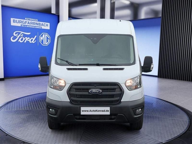 Gebraucht Ford Transit Trend 131 PS (96 kW) 2024 Frozen white Pickup
