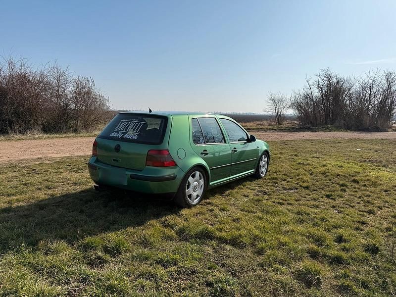 Gebraucht VW Golf IV 75 PS (55 kW) 2001 Grün Limousine