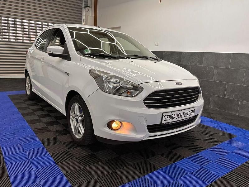 Gebraucht Ford Ka Plus Cool & Sound Edition 86 PS (63 kW) 2016 Weiß Kleinwagen