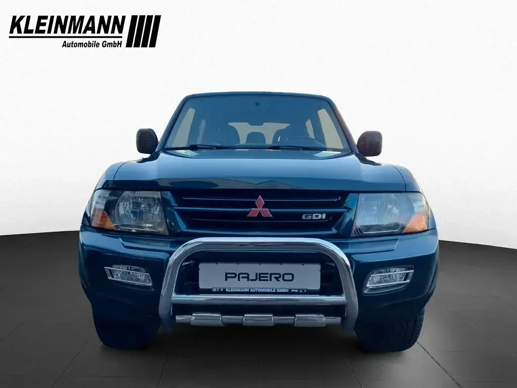 Gebraucht Mitsubishi Pajero Elegance 203 PS (149 kW) 2000 Grün SUV