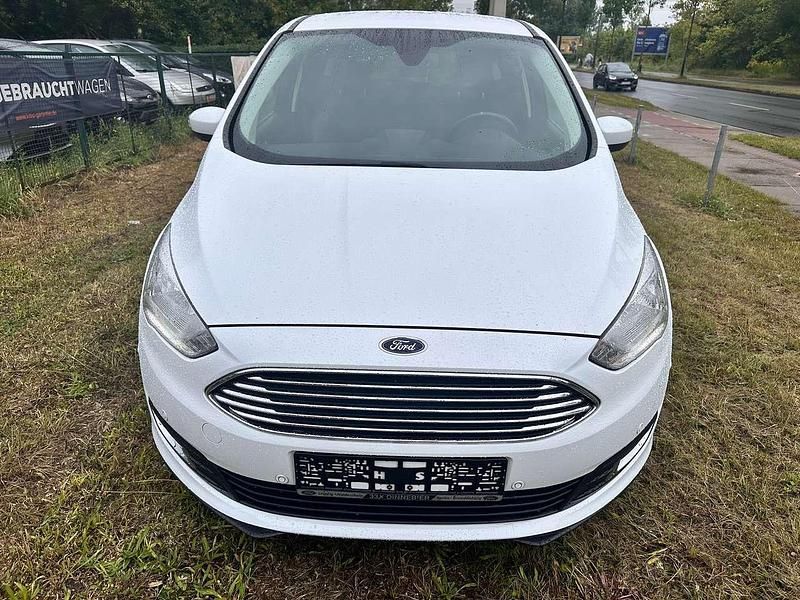 Gebraucht Ford C-MAX Titanium 125 PS (91 kW) 2018 Weiß Van / Kleinbus