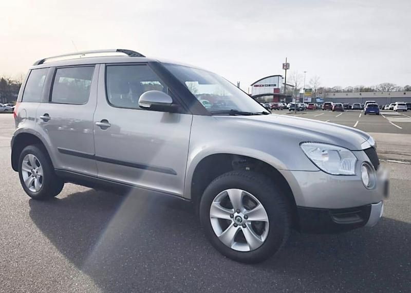 Gebraucht Skoda Yeti 105 PS (77 kW) 2010 Silber SUV