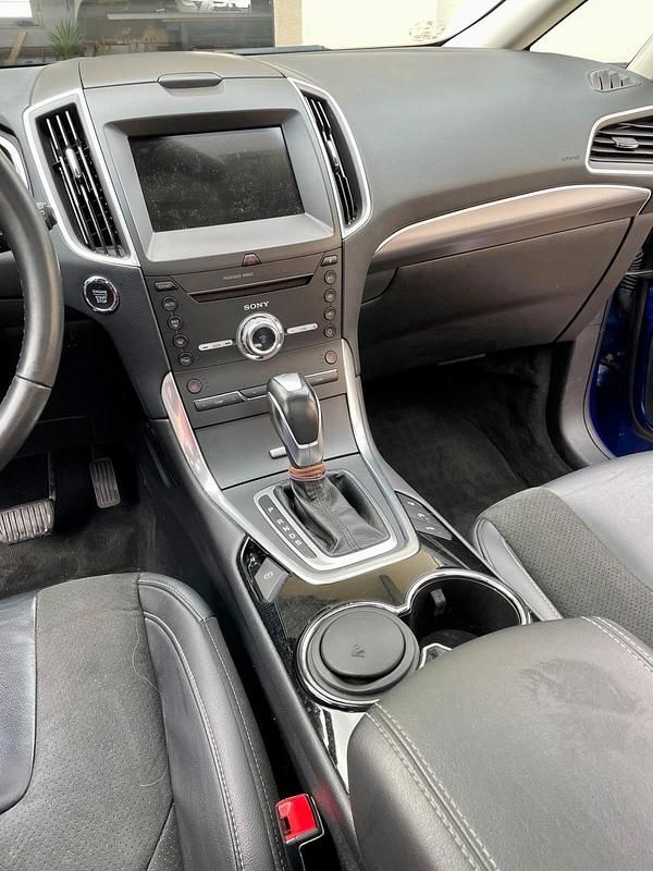 Gebraucht Ford S-MAX S 240 PS (176 kW) 2017 Blau Van / Kleinbus