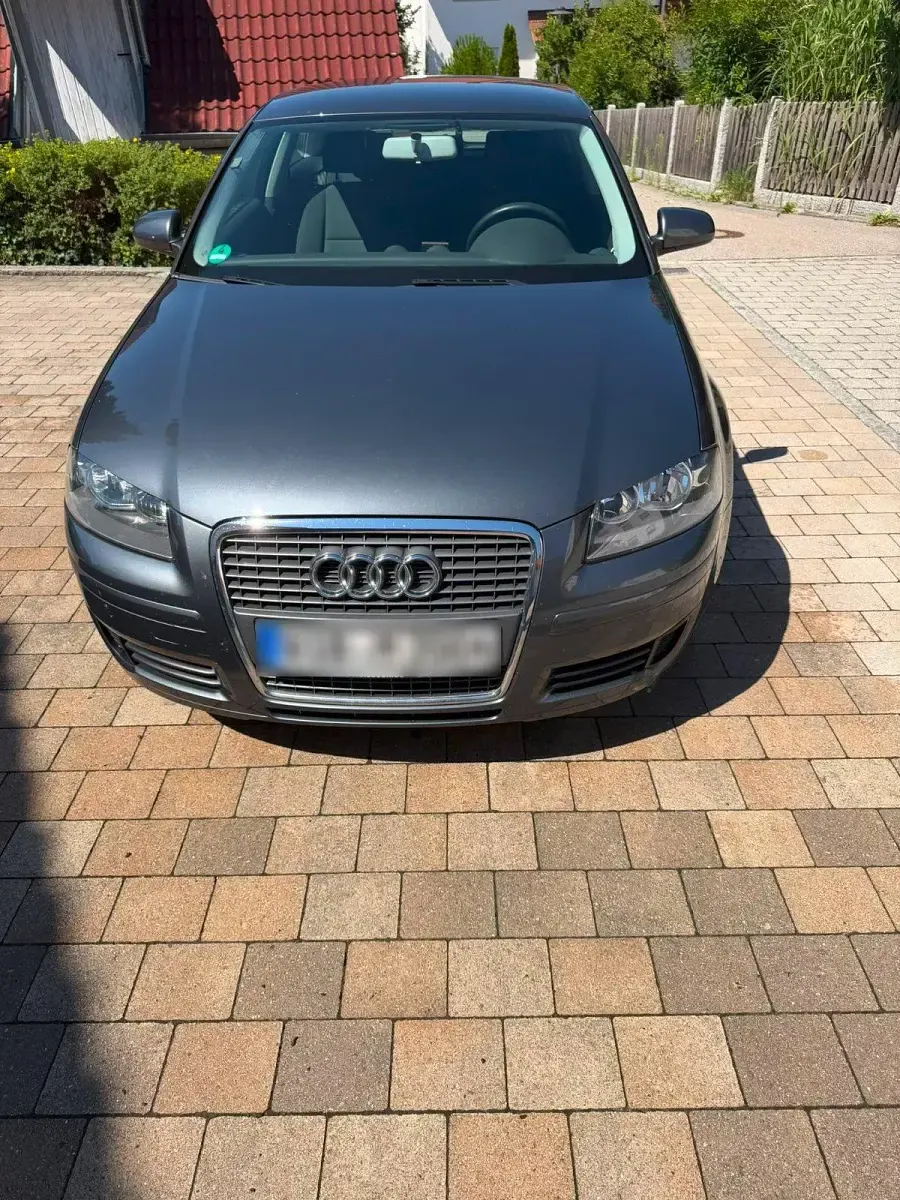 Gebraucht Audi A3 113 PS (83 kW) 2006 Grau Kleinwagen