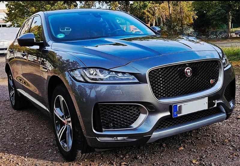 Gebraucht Jaguar F-Pace S 300 PS (220 kW) 2017 Grau SUV