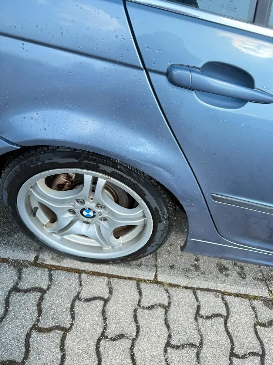 Gebraucht BMW 320 150 PS (110 kW) 2000 Blau Limousine