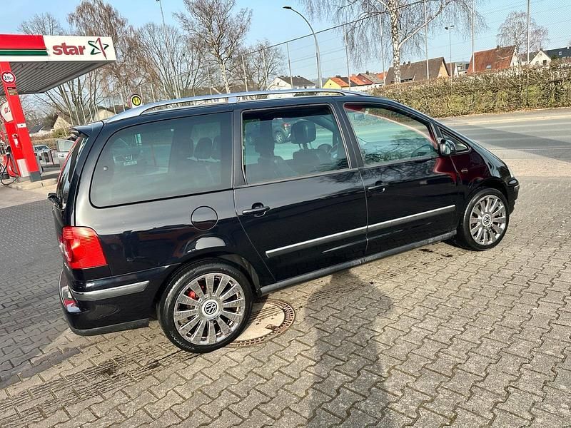 Gebraucht VW Sharan 140 PS (102 kW) 2007 Schwarz Van / Kleinbus