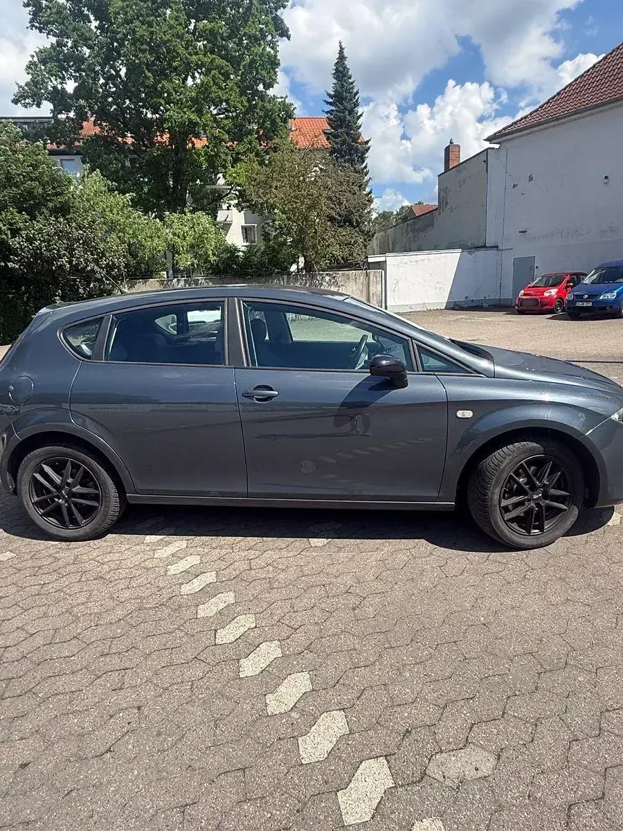 Gebraucht Seat Leon 102 PS (75 kW) 2007 Grau Kleinwagen