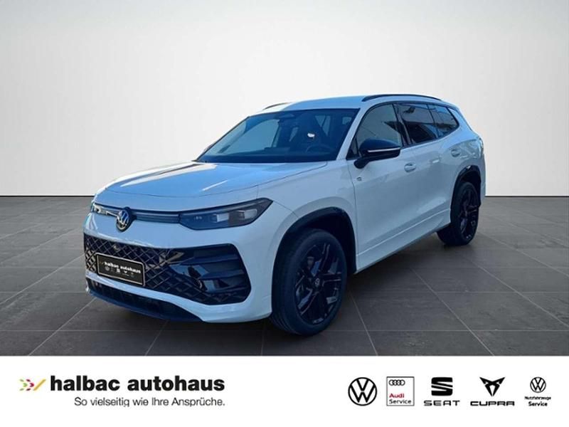 Weiß (weiß (pure white)) Neu 2025 VW Tayron R-line SUV | 71.904 € - Bild 1/4