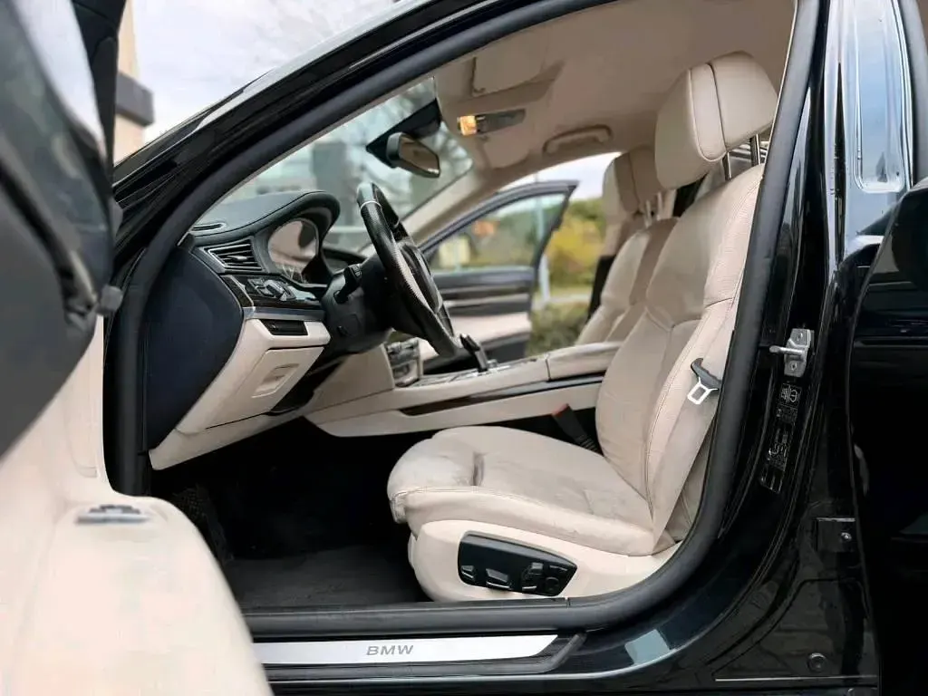 Gebraucht BMW 730 258 PS (189 kW) 2013 Schwarz Limousine