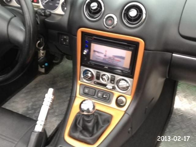 Gebraucht Mazda MX5 110 PS (80 kW) 1998 Gold metallic Cabrio