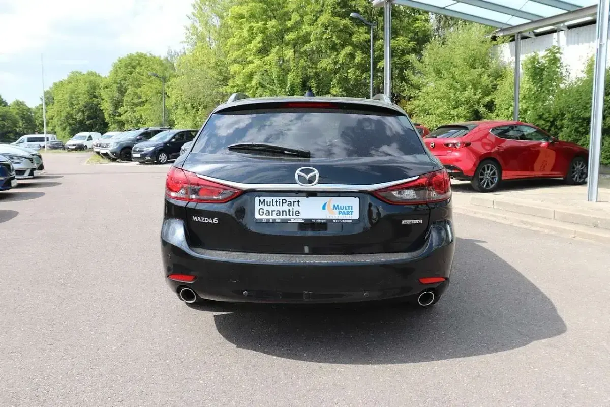 Gebraucht Mazda 6 Center-Line 165 PS (121 kW) 2024 Jet black Kombi