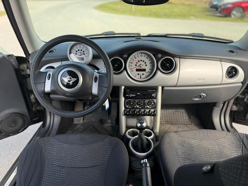 Usado Mini Cooper 90 HP (66 kW) 2002 Citadino